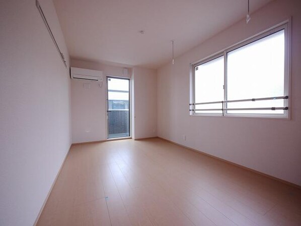 ルピナスシャトーの物件内観写真